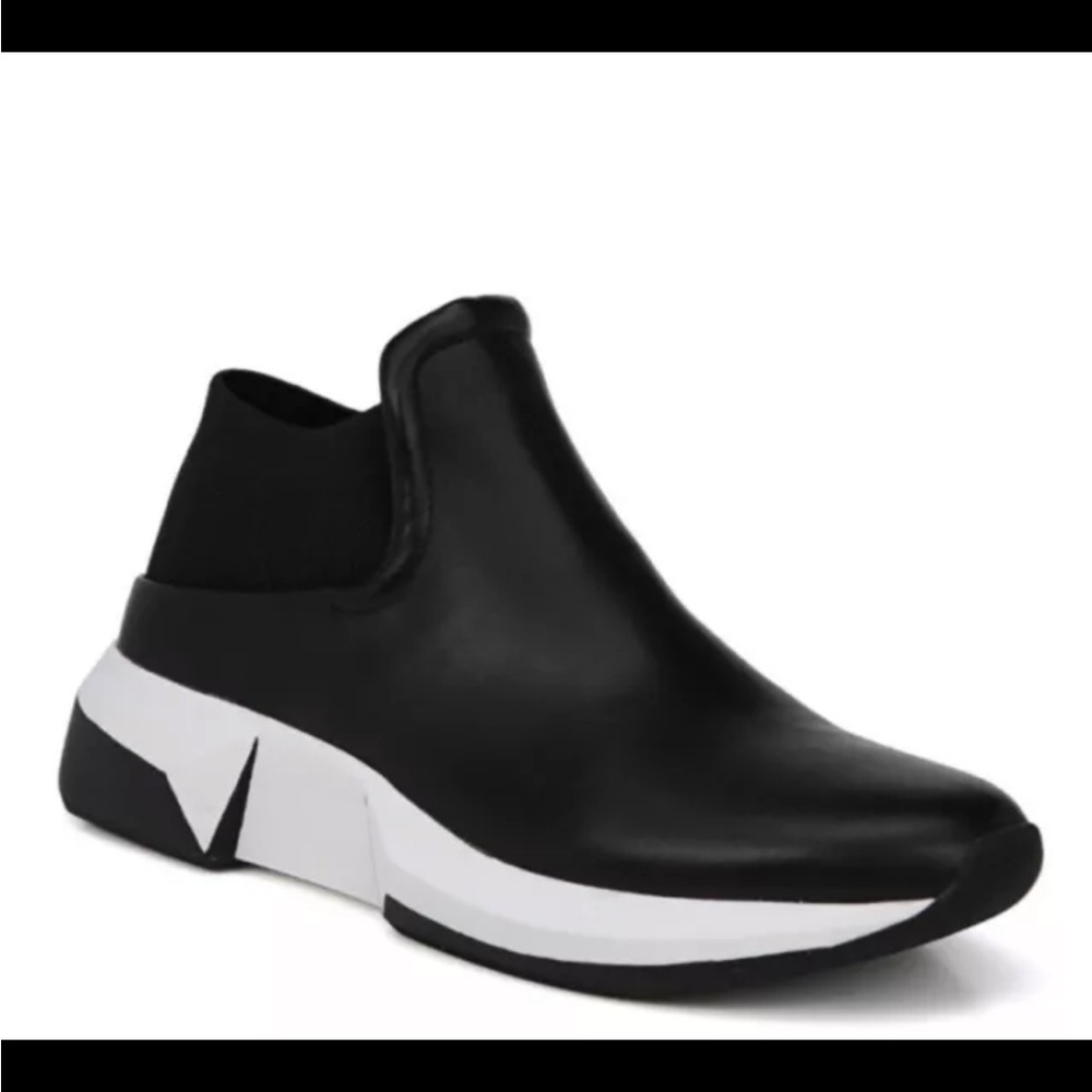 - Via Spiga Shoes Womens Veila Slip On Sneakers Black Leather Size 37